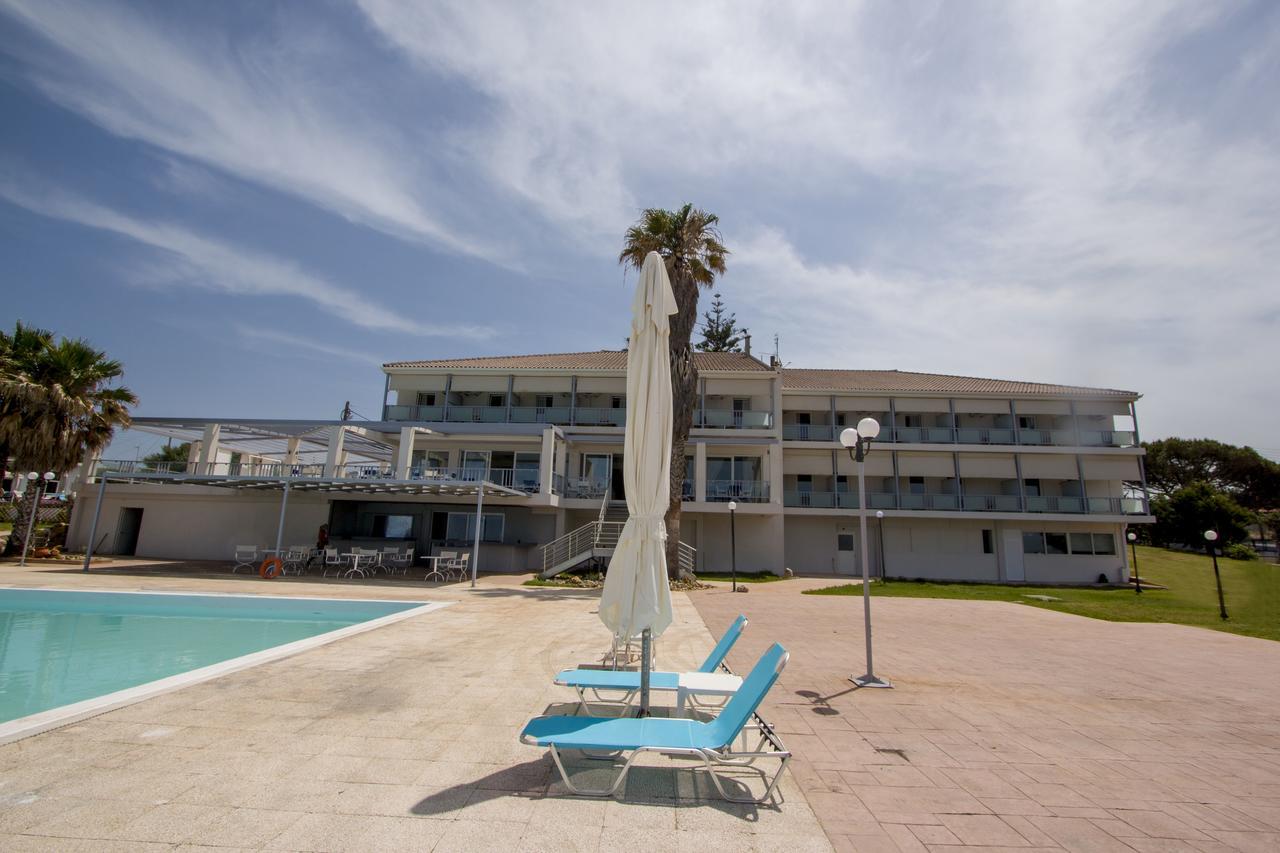 Hotel Limenari Филиатра Экстерьер фото