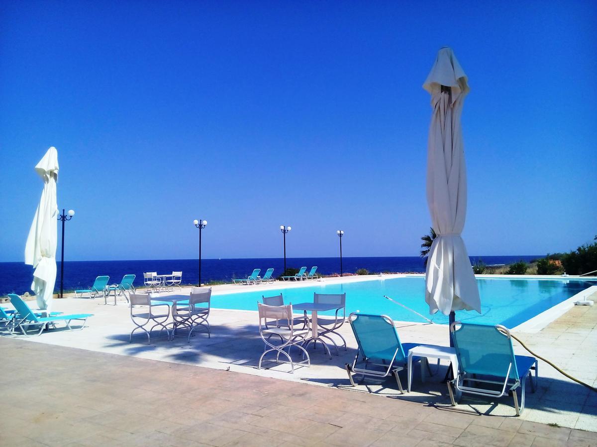 Hotel Limenari Филиатра Экстерьер фото